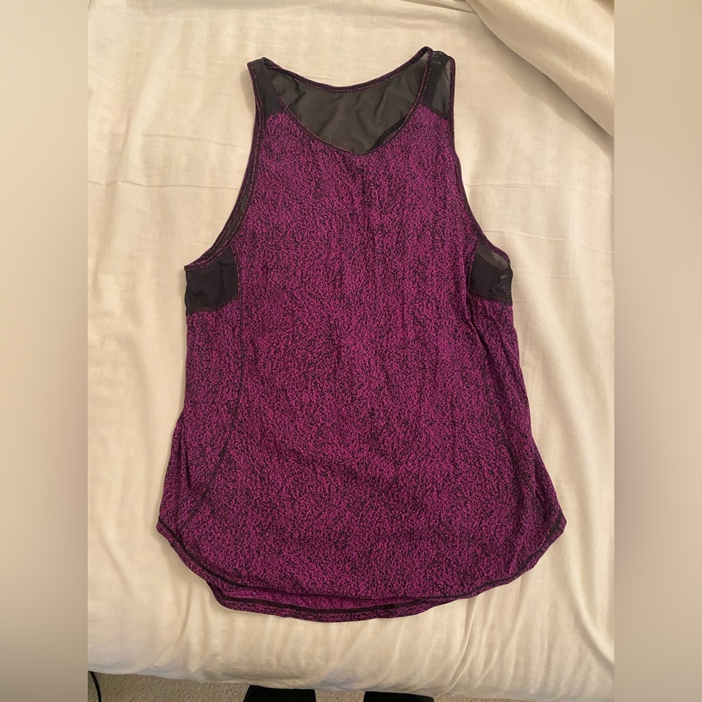 Lululemon tank